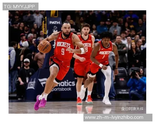 2017年火箭队与小牛队激战回顾：一场精彩绝伦的NBA对决分析